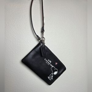 Rare Black Coach X Peanuts Snoopy Wristlet